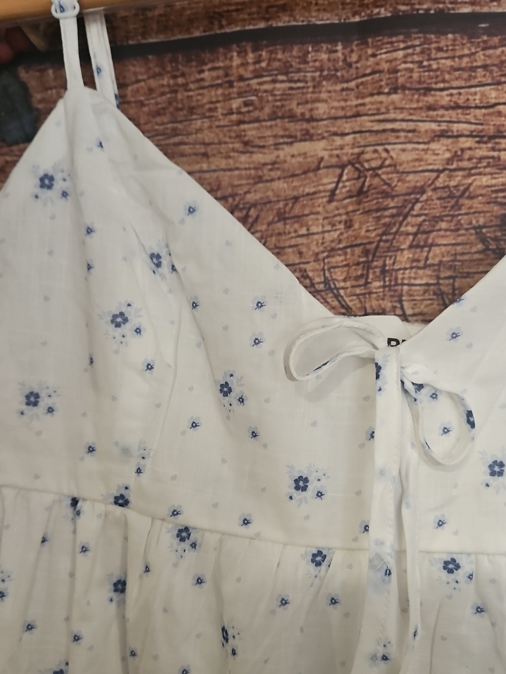 NWOT "NO BOUNDARIES" Dainty Blue Floral Cotton Flowy Dress!I Size MEDIUM
